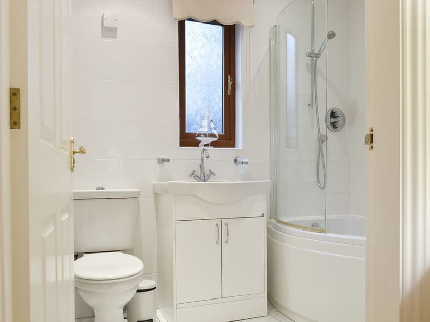 En-suite | Sycamore Lodge, Bridlington