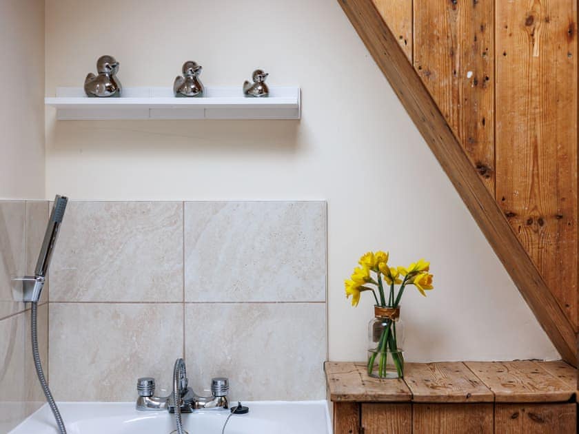 Bathroom | Purbeck View - Holly Hedge Farm, Holly Hedge Farm