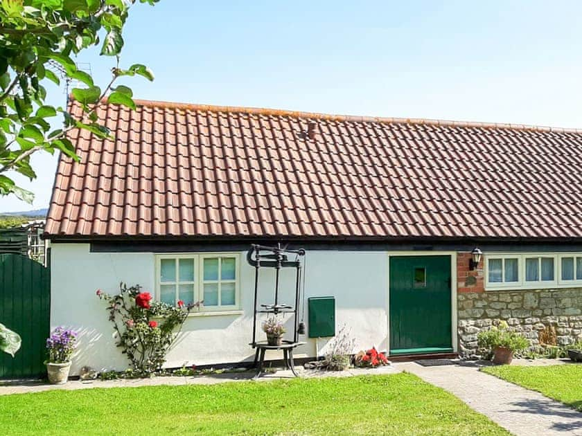 Old Dairy Cottage in Salwayash, near Bridport