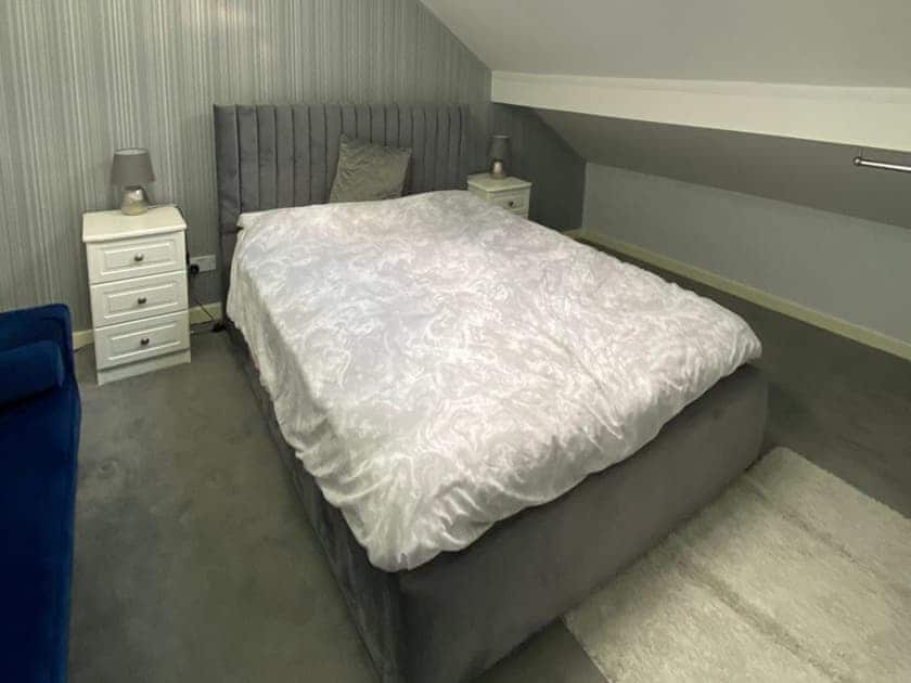 Double bedroom | New York Apartment, Sheffield