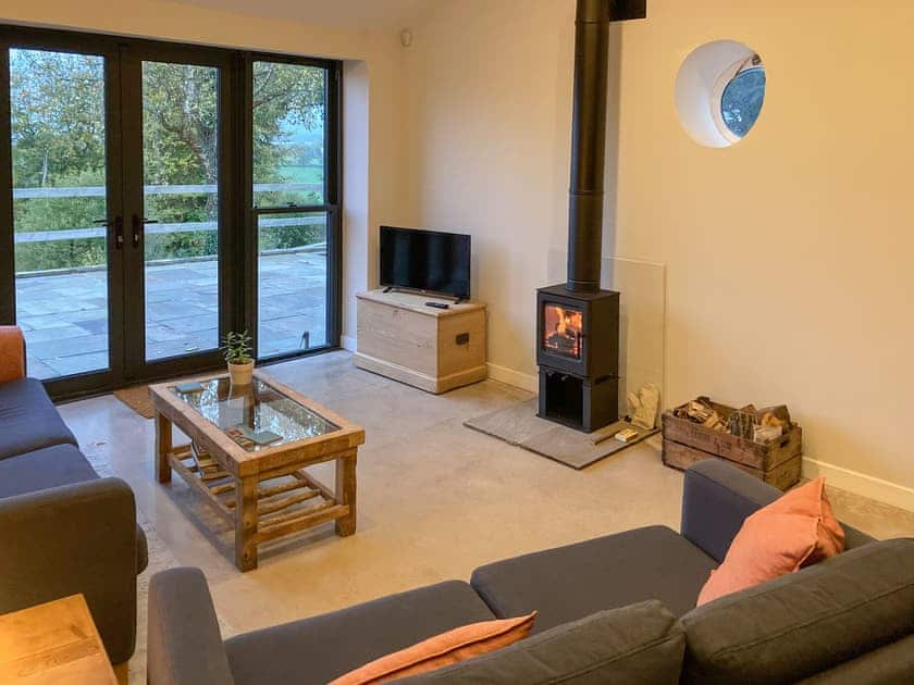 Get cosy by the woodburner | Appletree Barn, Blakeney