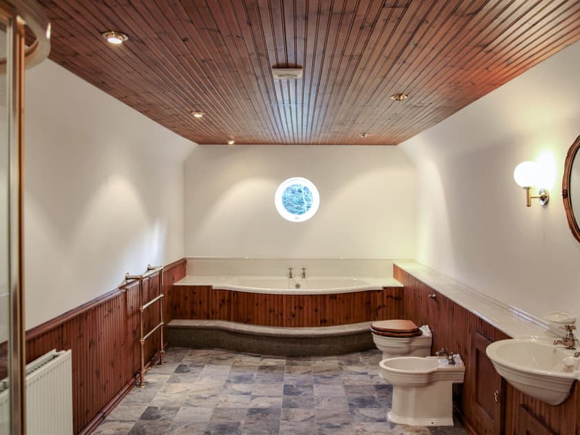 Bathroom | The Farmhouse at Ream Hills, Weeton, near Blackpool