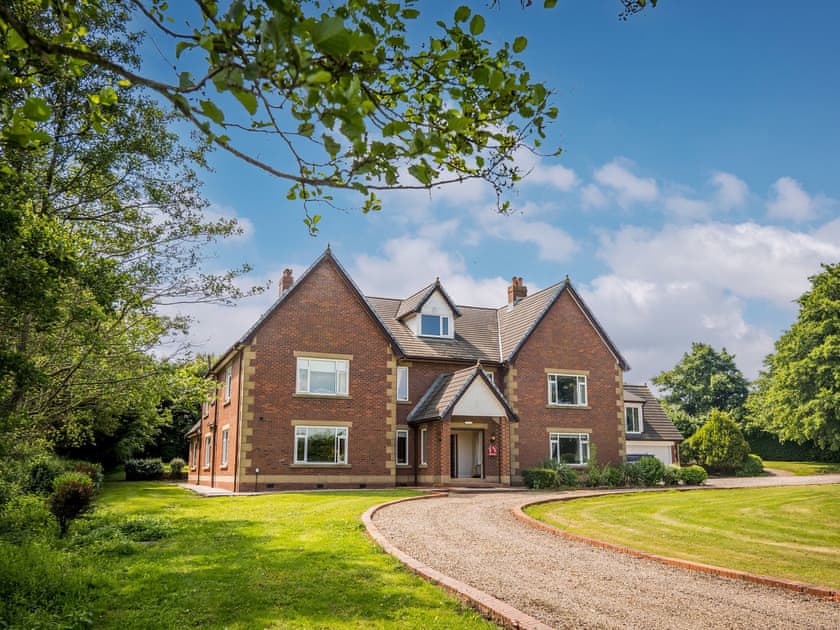 Exterior | The Farmhouse at Ream Hills, Weeton, near Blackpool