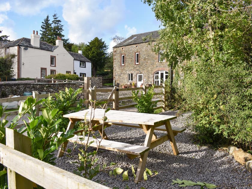 Kiln Hill Barn Holiday Cottages Skiddaw (ref UK41630) in