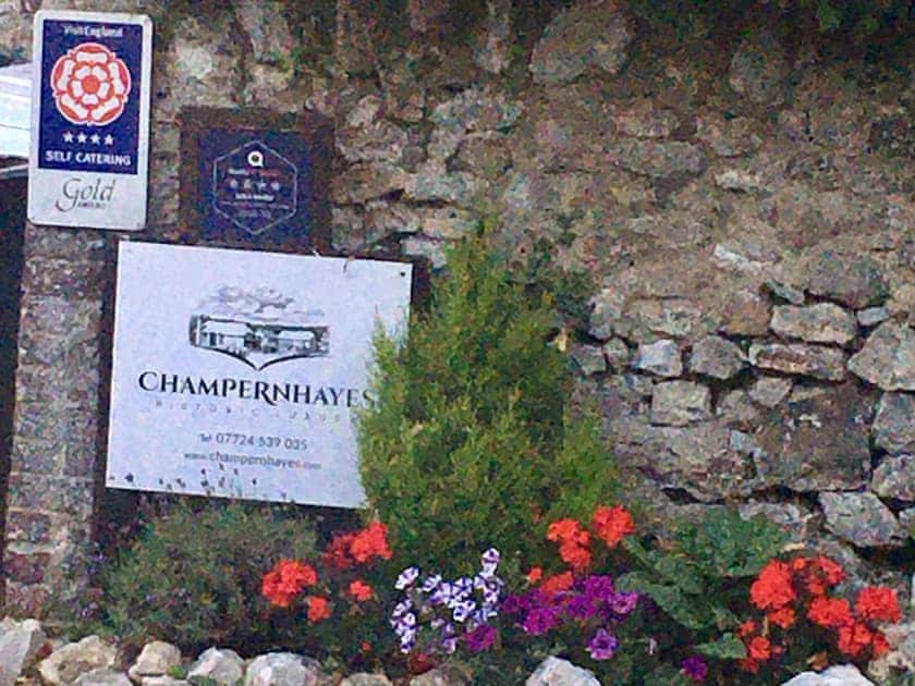 Exterior | The Barn - Champernhayes, Wooton Fitzpaine, near Charmouth