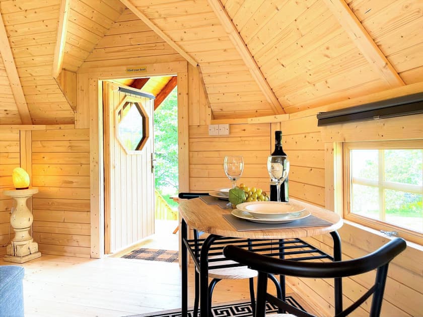 Open plan living space | Seal Point Cabin, Cairndow