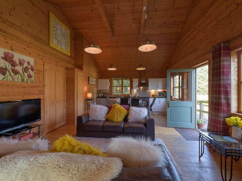 Open plan living space | Woodend Lodges- Ben Macdui - Woodend Lodges, Glassel, near Banchory
