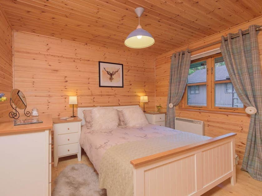 Double bedroom | Woodend Lodges- Ben Macdui - Woodend Lodges, Glassel, near Banchory