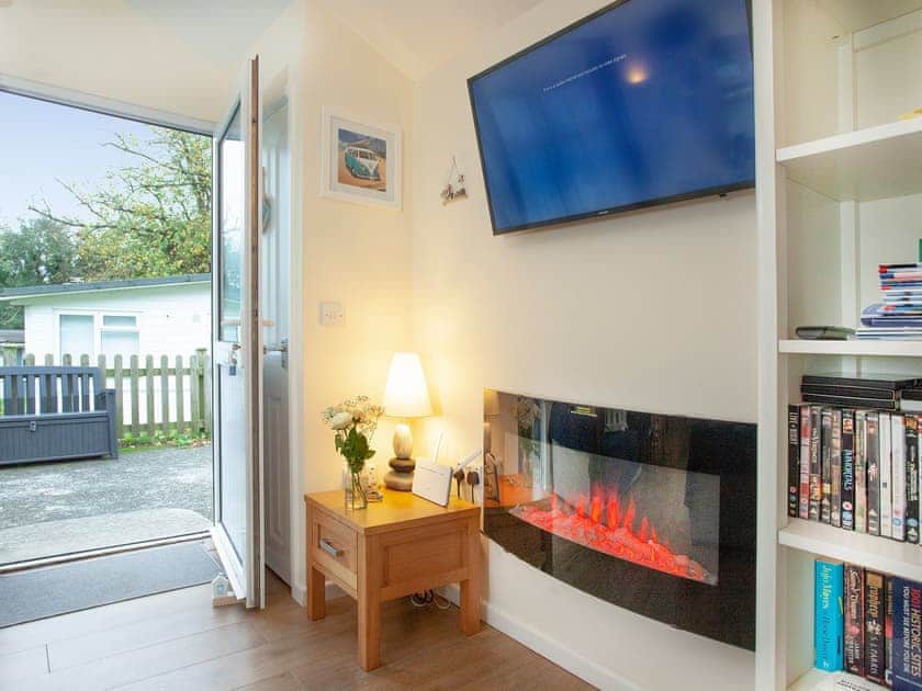 Living area | Sunnydaze, Dartmouth