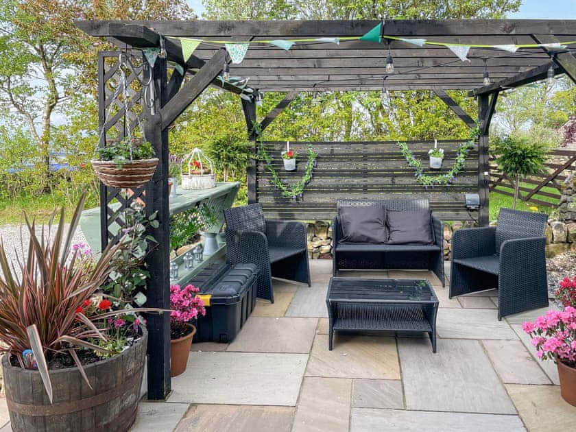 Patio | Little Pines Lodge, Biddulph