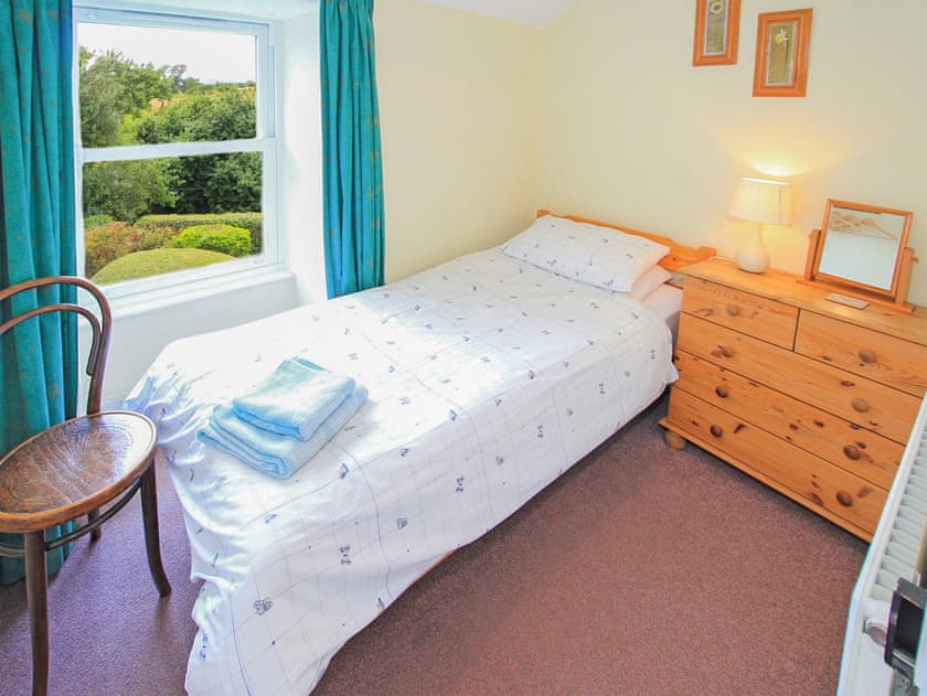 Bedroom 4 - 1st floor single | Former Farmhouse, Llanbedr