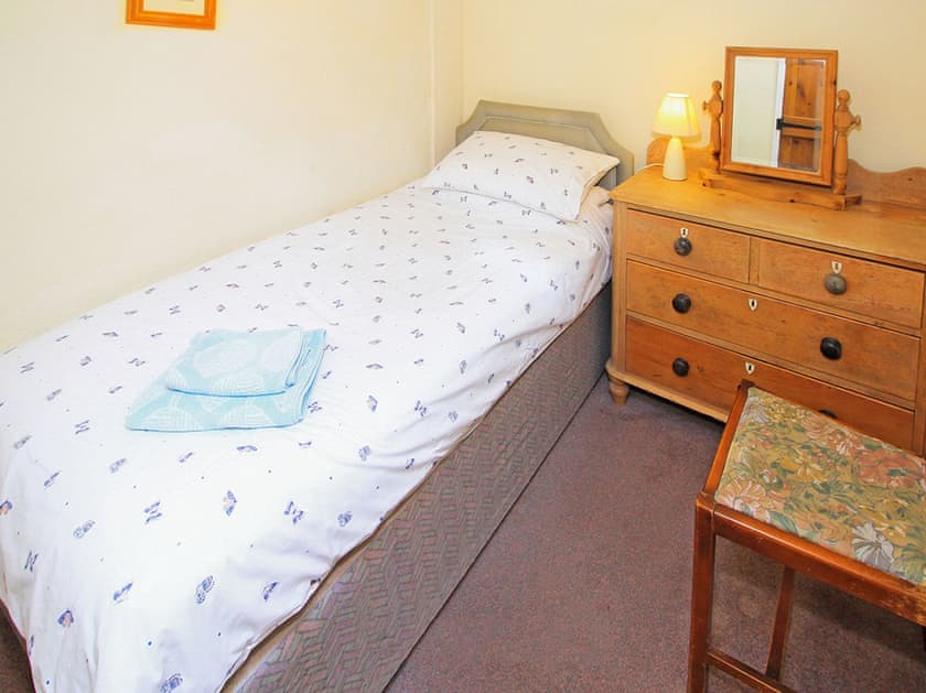Bedroom 5 - 1st floor single  | Former Farmhouse, Llanbedr