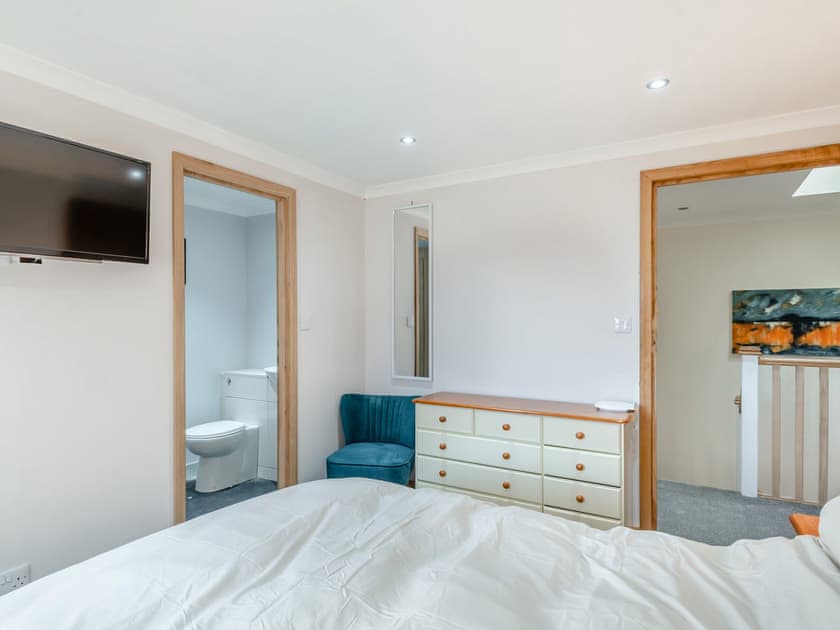 Double bedroom | Mylo’s Cottage, Langrick