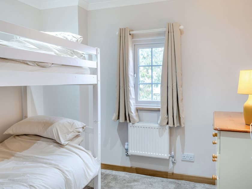 Bunk bedroom | Mylo’s Cottage, Langrick