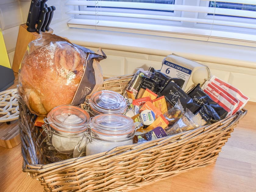 Welcome pack | South Wing Coldharbour Park Farm, Liss