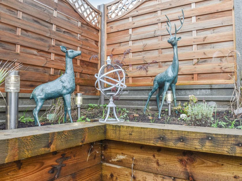 Outdoor area | South Wing Coldharbour Park Farm, Liss
