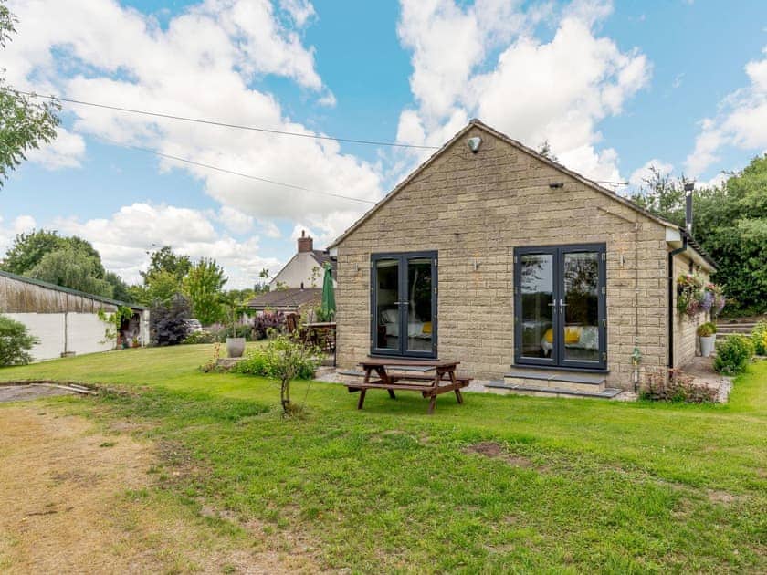 Exterior | Bee Keepers Cottage - Lower Delves Farm, Shirland, near Alfreton