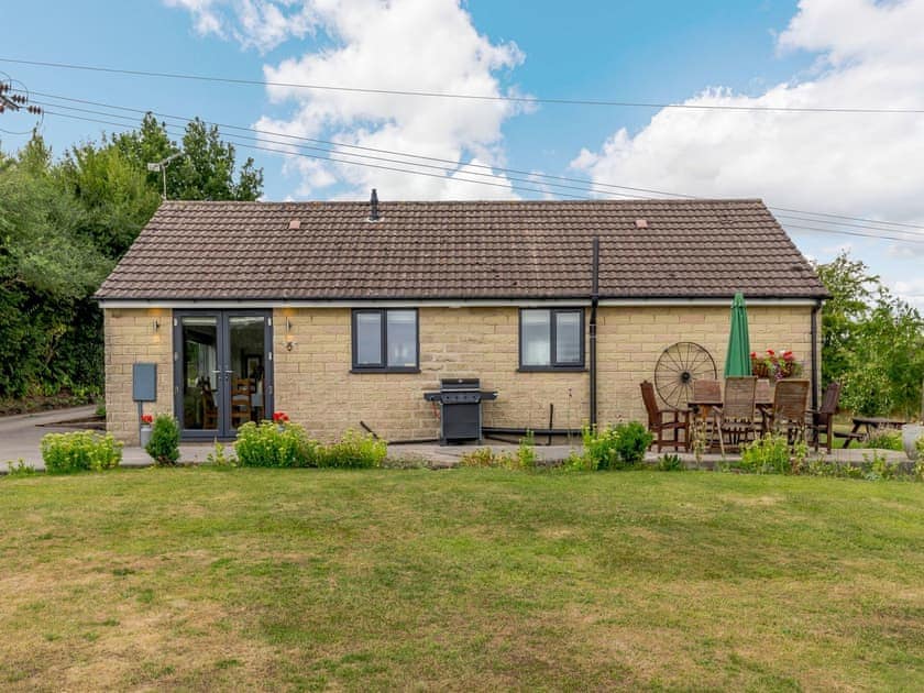 Exterior | Bee Keepers Cottage - Lower Delves Farm, Shirland, near Alfreton