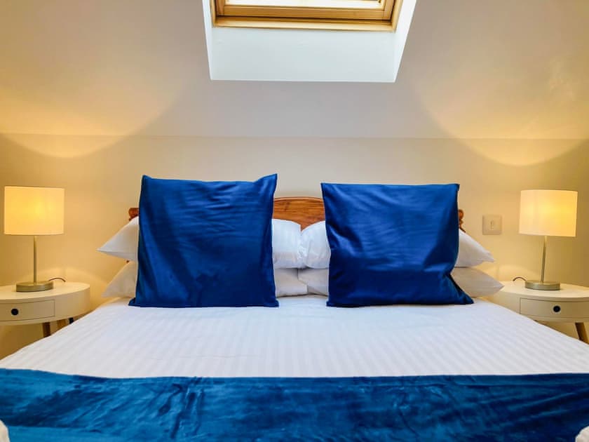 Double bedroom | Achintee Cottage No.2 - Achintee Cottages, Fort William