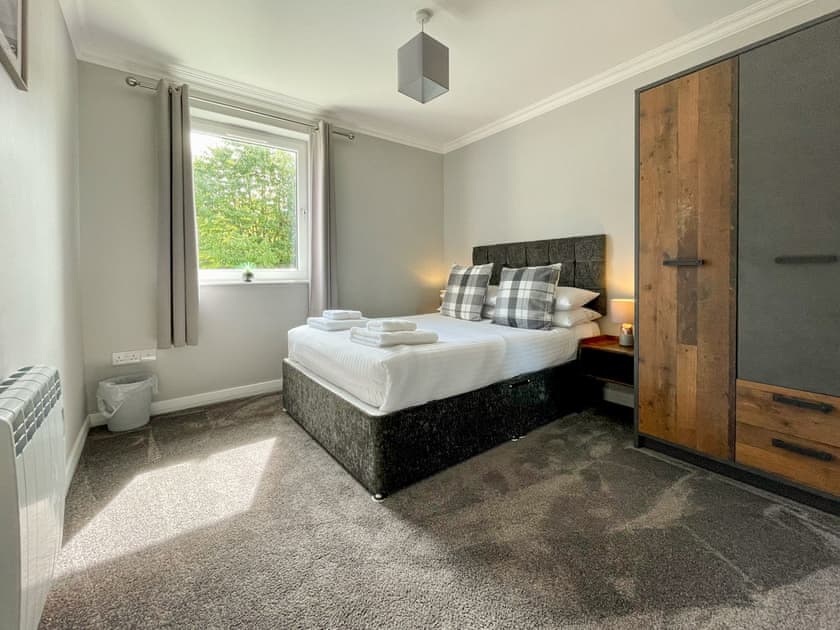Double bedroom | Lochiel Apartment, Fort William