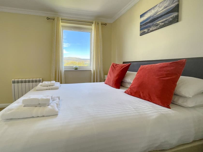 Double bedroom | Lochiel Apartment, Fort William