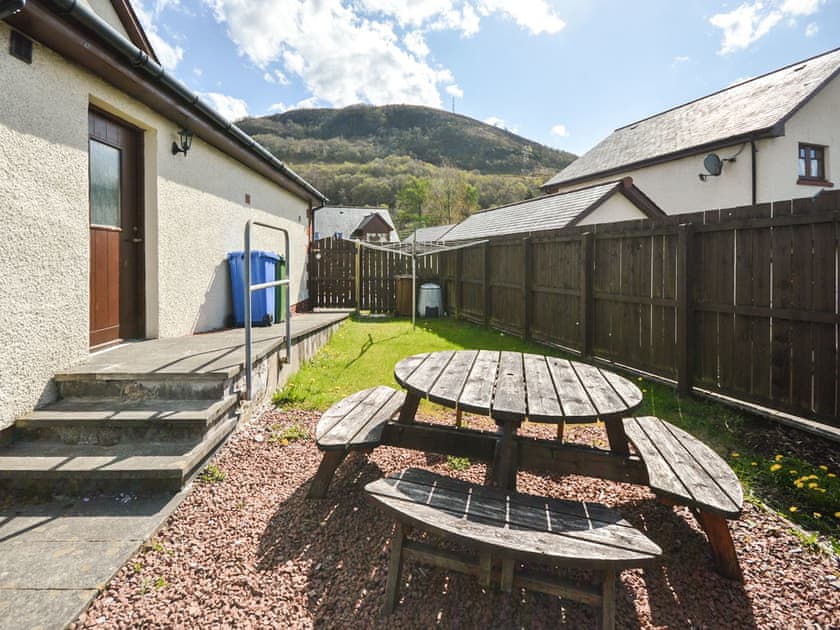 Garden | Gallunach House, Fort William