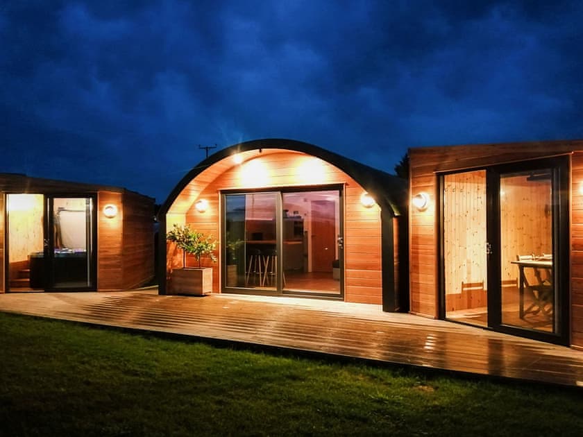 Exterior | Knockan - Hillhead Hideaways, Newmill, nr Keith
