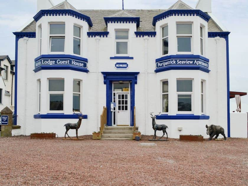 Exterior | Dorn Rock View - Melvin Lodge Apartments, Portpatrick