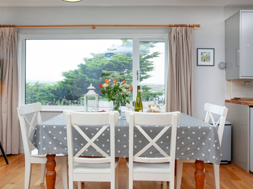 Dining Area | Semybadazee, Widemouth Bay