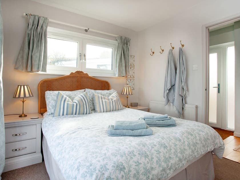 Double bedroom | Semybadazee, Widemouth Bay