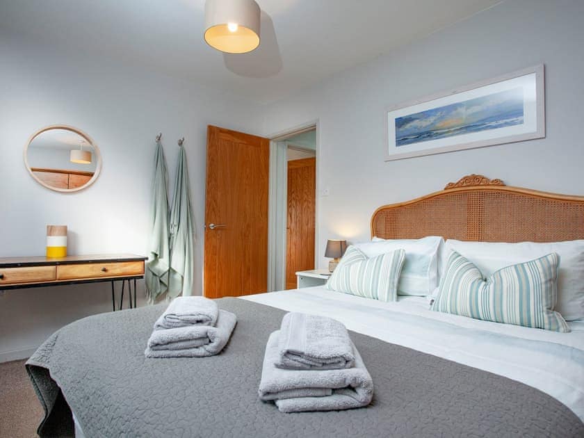 Double bedroom | Semybadazee, Widemouth Bay