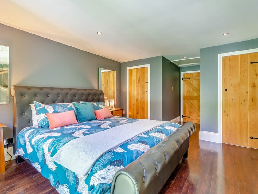 Double bedroom | Forest View Barn, Near Balcombe