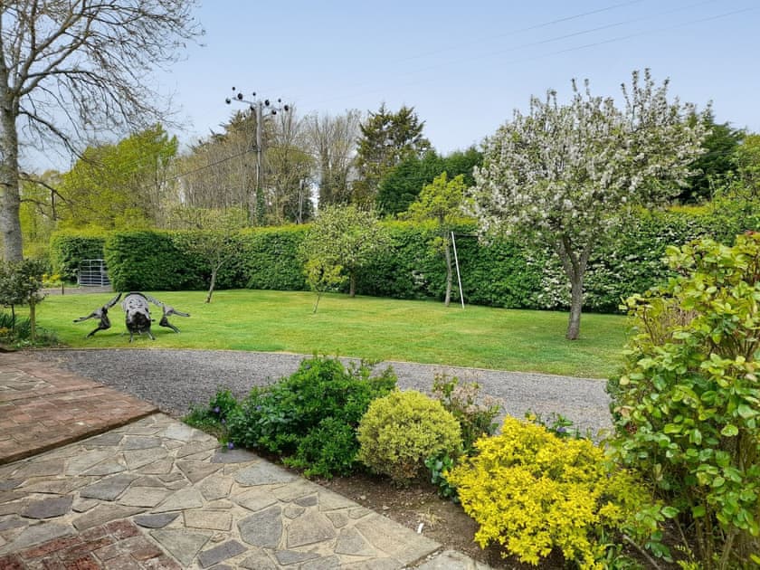 Garden | Chilsham Barn, Herstmonceux, near Hailsham