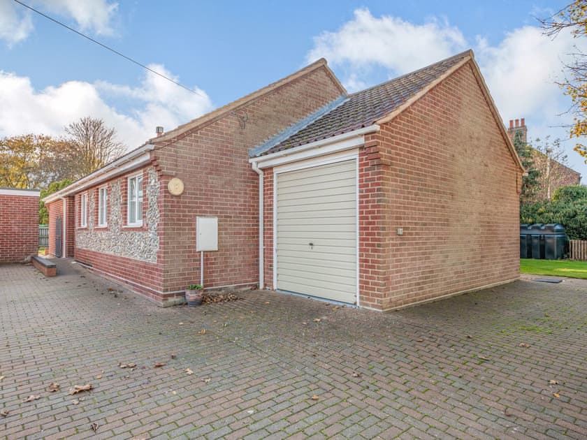 Outdoor area | The Beeches, Sea Palling
