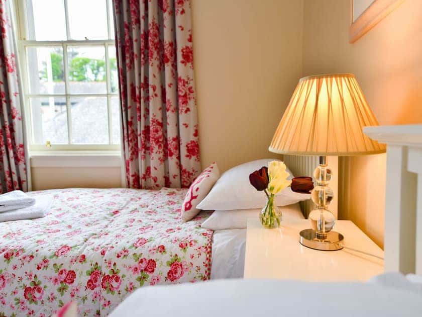 Twin bedroom | Garden Cottage - Corsewall Estate Holiday Cottages, Kirkcolm, near Stranraer