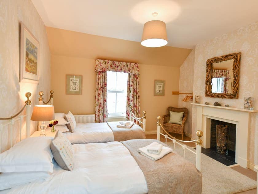 Twin bedroom | High Clachan Farmhouse - Corsewall Estate Holiday Cottages, Kirkcolm, near Stranraer