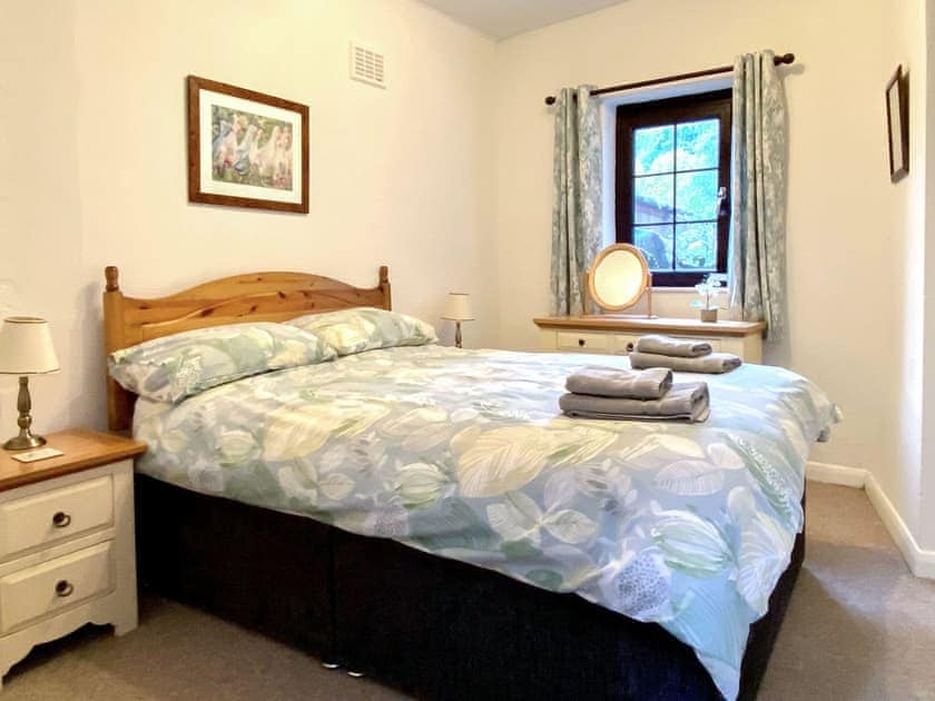 Ground floor double bedroom  | Brook House 2 - Brook House Cottage Holidays, Bassenthwaite