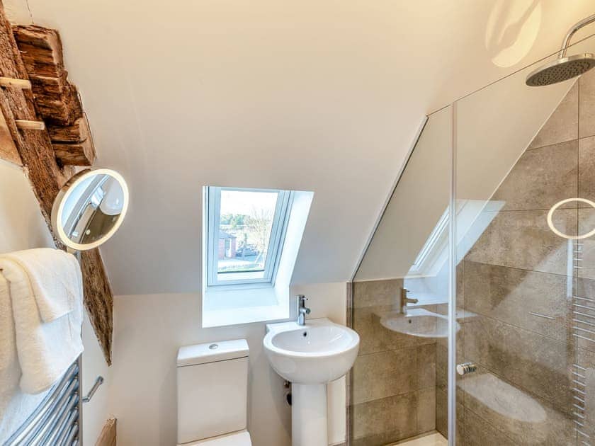 Bathroom | Buckley Farm, Barn 1 - Buckley Farm Barns, Oswestry