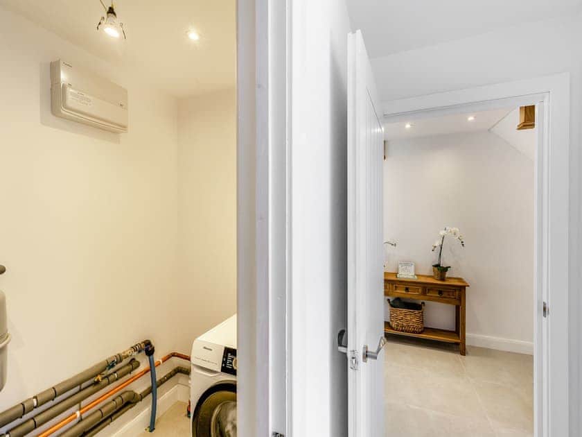 Utility room | Buckley Farm, Barn 1 - Buckley Farm Barns, Oswestry