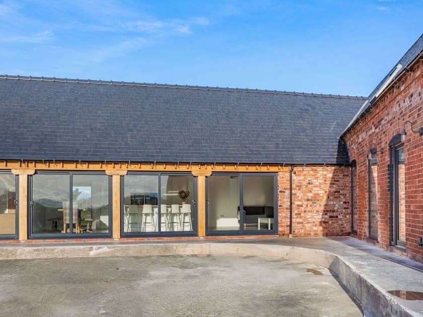 Outdoor area | Buckley Farm, Barn 1 - Buckley Farm Barns, Oswestry