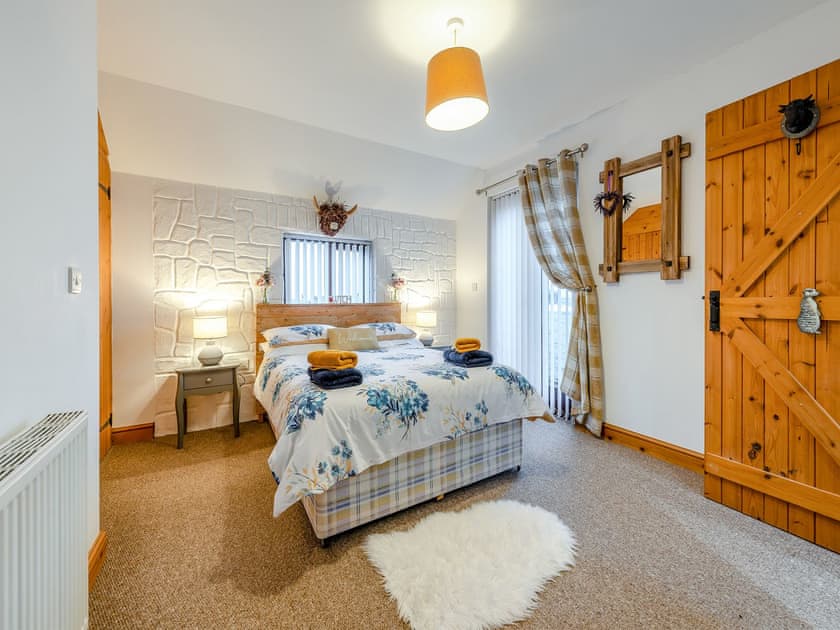 Double bedroom | The Granary - Mellaston Cottages, Hundleton, near Pembroke