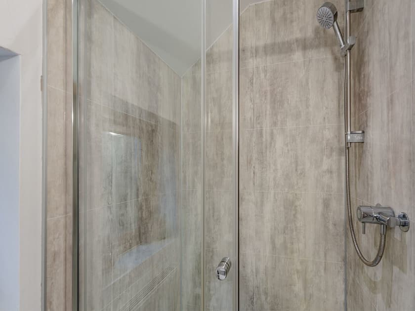 En-suite | The Granary - Mellaston Cottages, Hundleton, near Pembroke