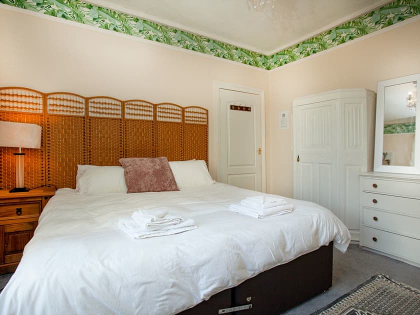 Double bedroom | Devon Beach Station, Paignton
