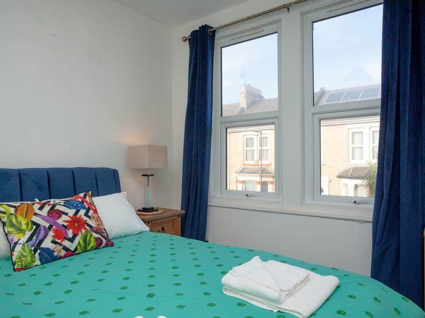 Double bedroom | Devon Beach Station, Paignton