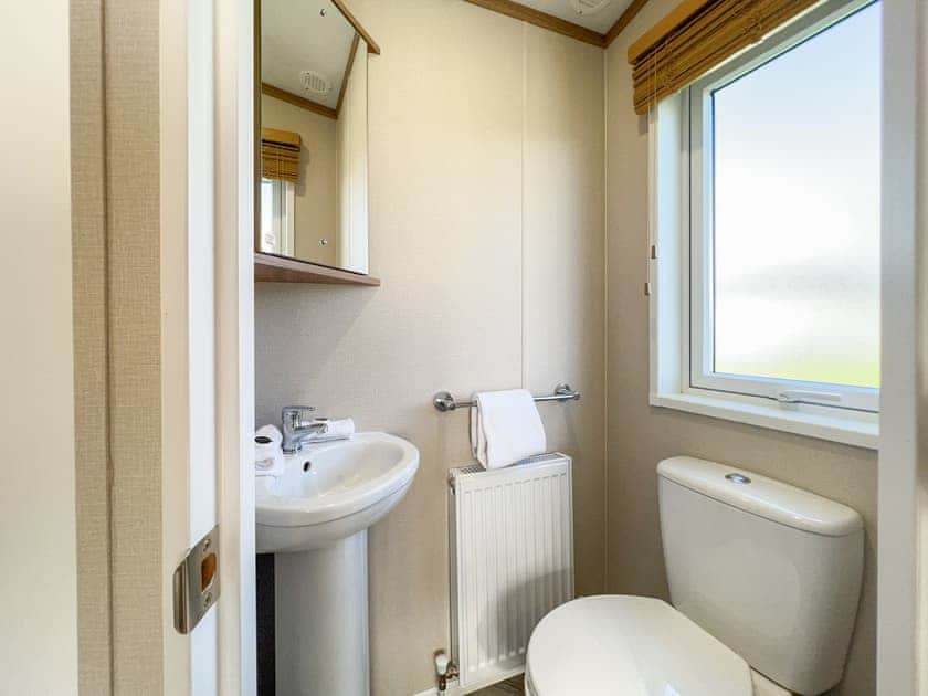 Shower room | Marlow 1, St Andrews