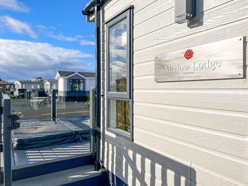 Exterior | Marlow 1, St Andrews