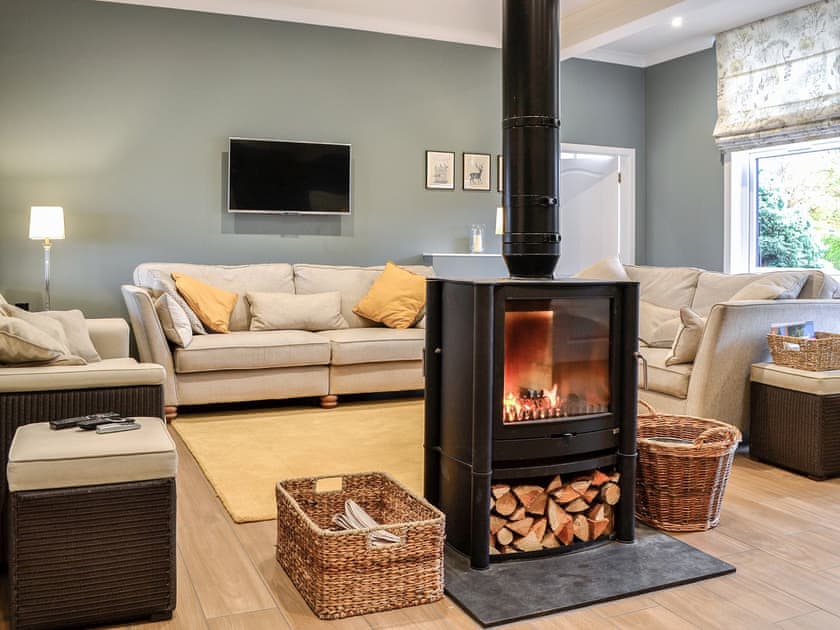 Living area | Redroofs By The Woods - Redroofs Retreats, Forfar