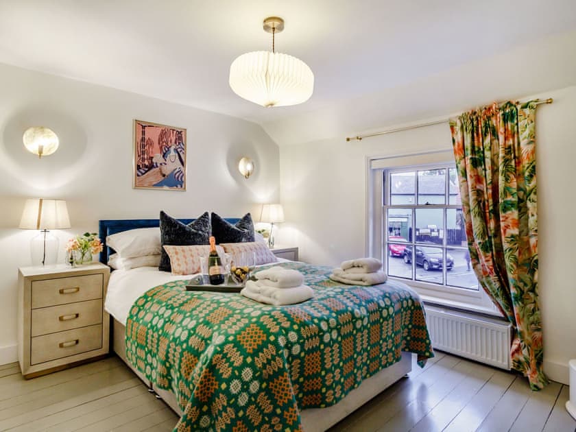 Double bedroom | The Yellow Cottage On The Hill, Framlingham