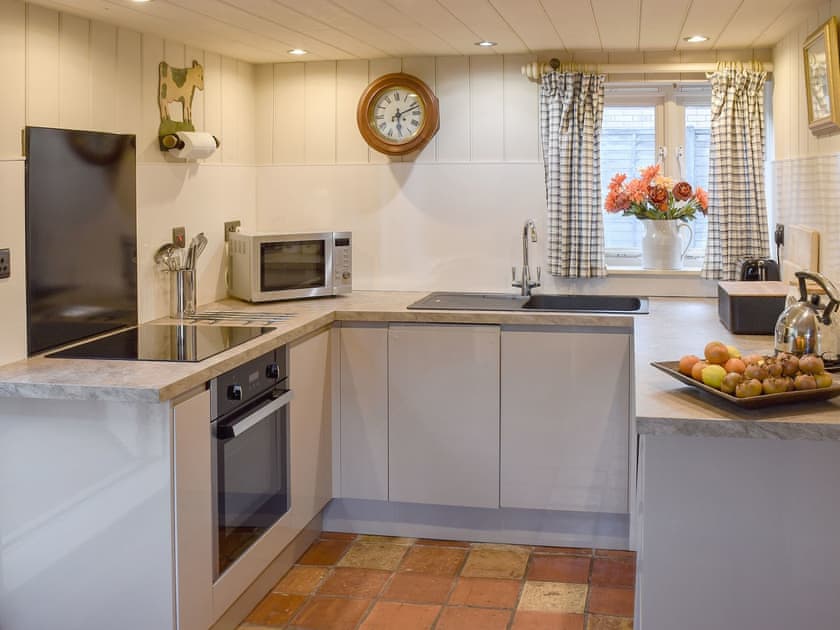 Kitchen | Swallows Nest, Ilketshall St. Margaret, near Bungay