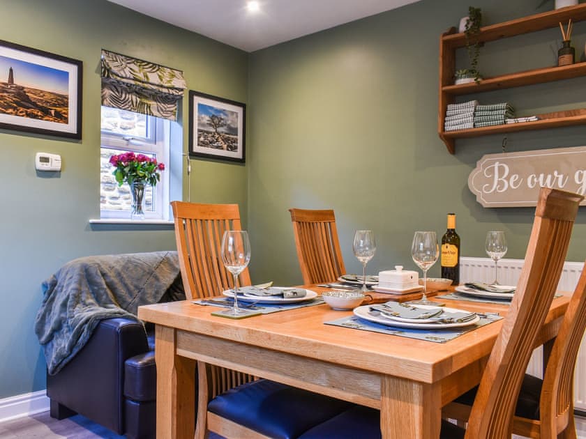 Kitchen/diner | Autumn Rose Cottage, Skipton